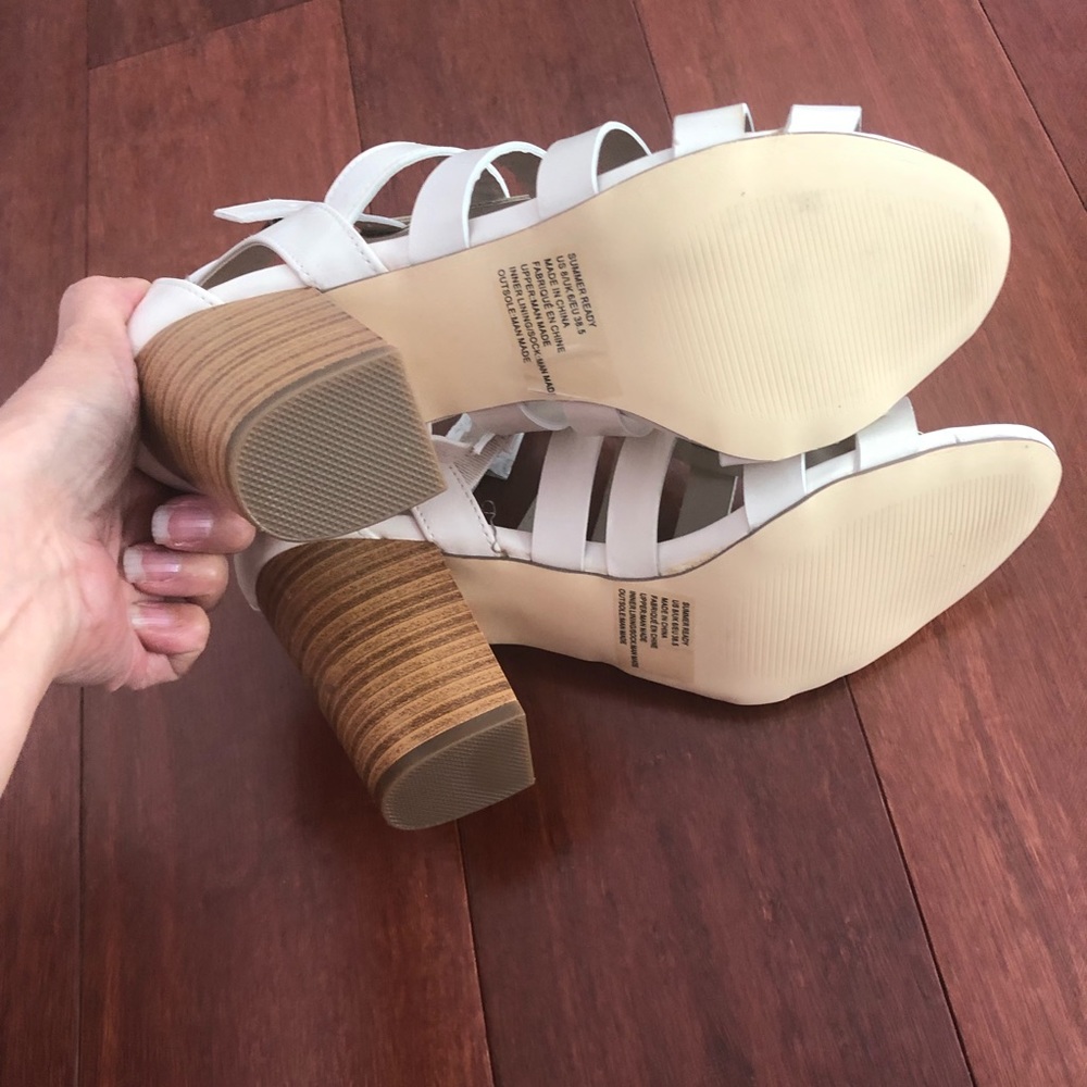 Off white caged sandals - Picture 6 of 7